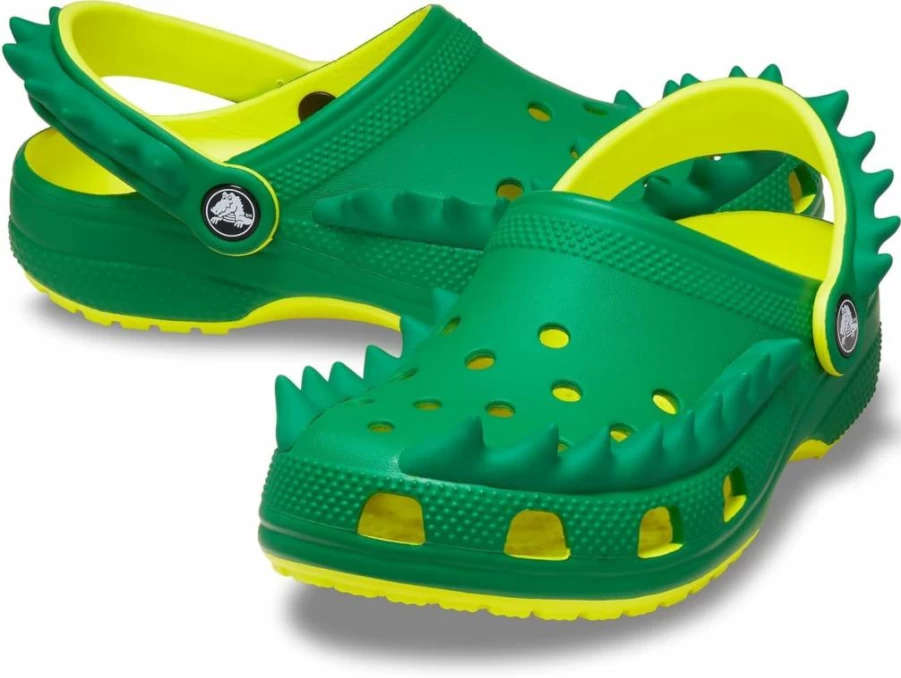 Crocs Unisex Kids Classic Clogs - Comfortable Lightweight Slip-On Shoes for Toddlers