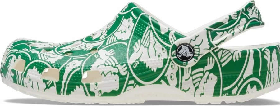 Crocs Kids Classic Graphic Clog - Unisex Children's Lightweight Comfortable Slip-On Water Shoes